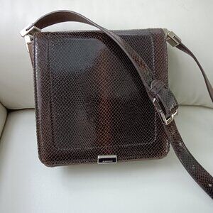 B. Makowsky Crossbody Bag Brown Leather
